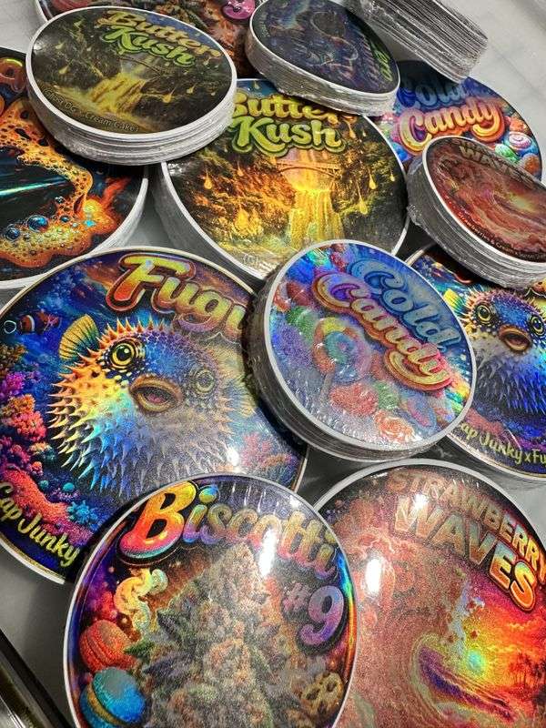 Holographic lid stickers